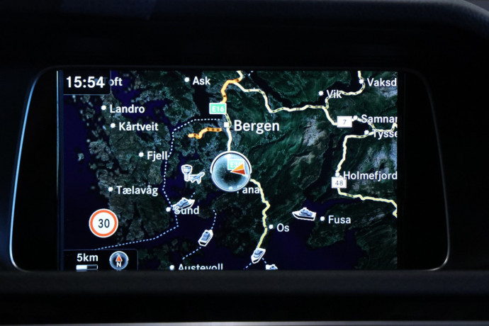 mercedes-benz-e-klasse-diesel-2015-big-14