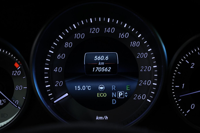 mercedes-benz-e-klasse-diesel-2015-big-13