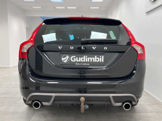 volvo-v60-diesel-2012-big-4