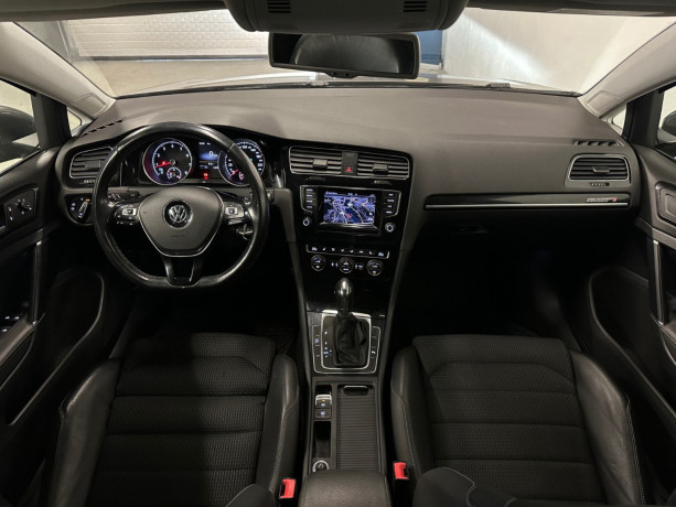 volkswagen-golf-bensin-2014-big-11