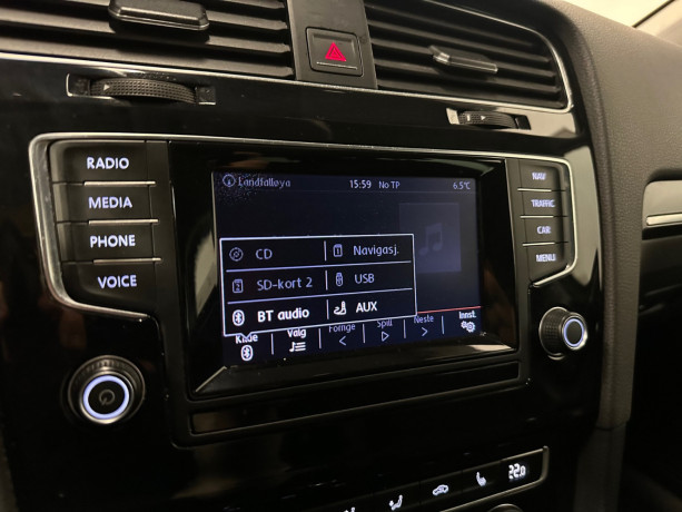 volkswagen-golf-bensin-2014-big-18