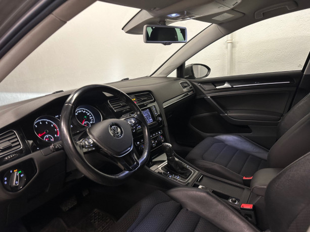 volkswagen-golf-bensin-2014-big-13