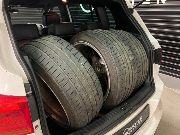 volkswagen-tiguan-diesel-2013-big-38