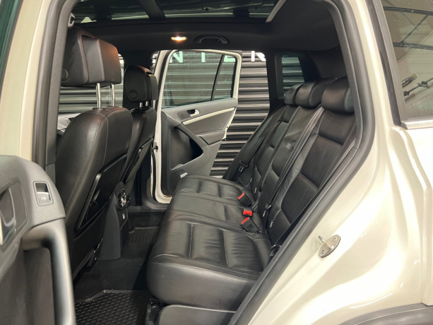 volkswagen-tiguan-diesel-2013-big-36